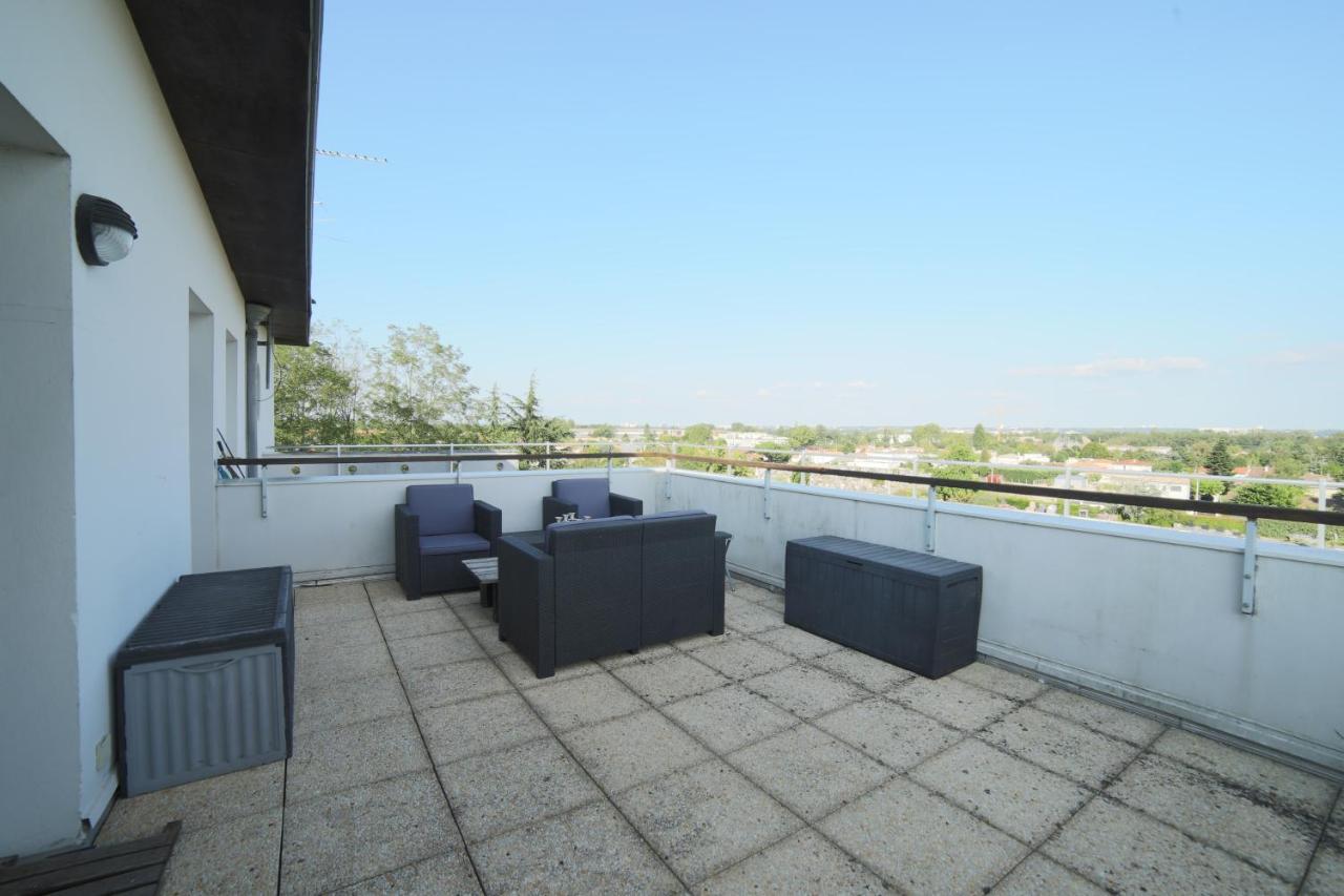 Proche Bordeaux Appartement 75 M2 Rooftop Bruges Exterior photo